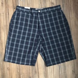 NWT Mountain Khakis Men’s Shorts